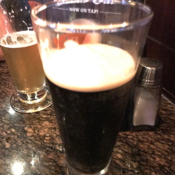 Photo taken at BJ&#39;s Restaurant &amp; Brewhouse by Jonathan P. on 1/5/2019