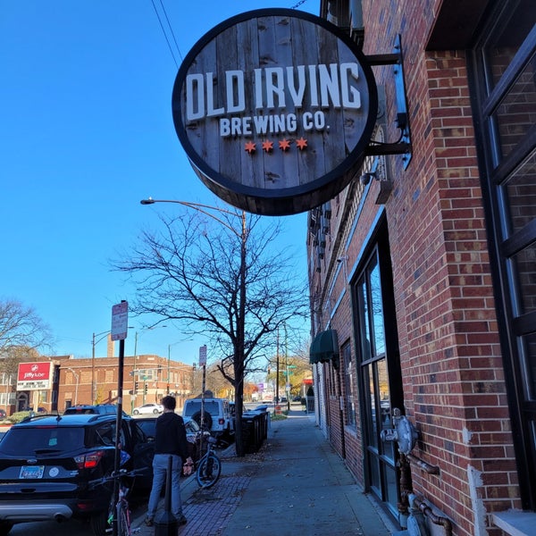 Foto tirada no(a) Old Irving Brewing Co. por Gary G. em 11/18/2023
