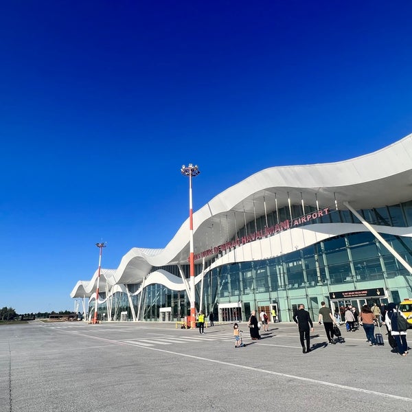 Foto tirada no(a) Sivas Nuri Demirağ Havalimanı (VAS) por 🇹🇷🤘🏼 em 7/8/2022