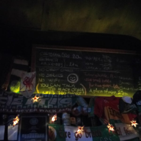 8/19/2018에 Büşra A.님이 U2 İstanbul İrish Pub에서 찍은 사진