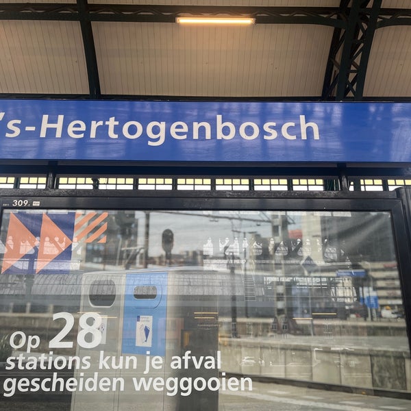 11/26/2023 tarihinde Thomas vd M.ziyaretçi tarafından Station &#39;s-Hertogenbosch'de çekilen fotoğraf
