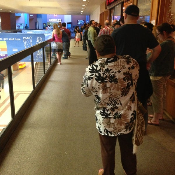 Fotos en Regal Dimond Center Cinemas Dimond Center 6 tips