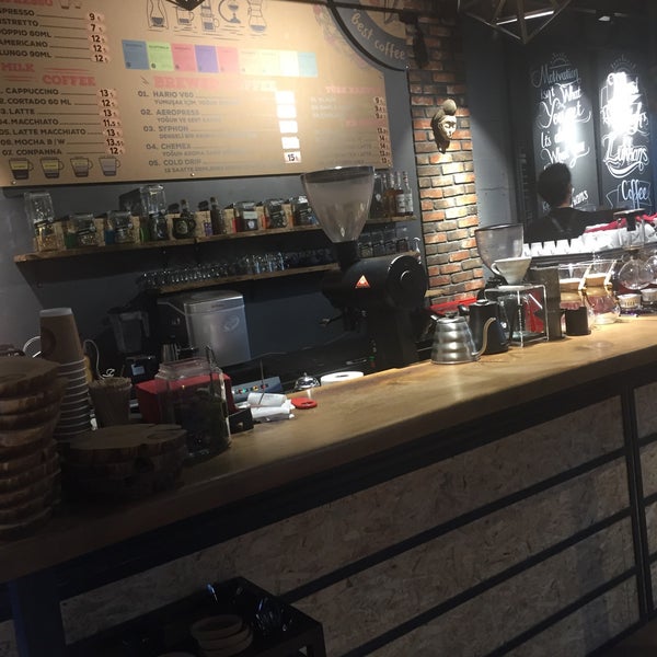 Foto tirada no(a) The Lukkans Coffee por hasan em 8/5/2019