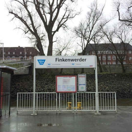 Anleger Finkenwerder - Pier in Finkenwerder