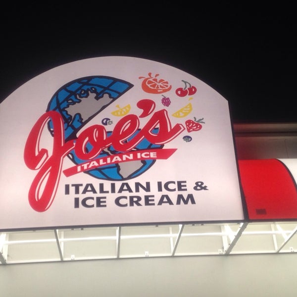 Photo taken at Joe&#39;s Italian Ice by Patrick D. on 12/17/2013