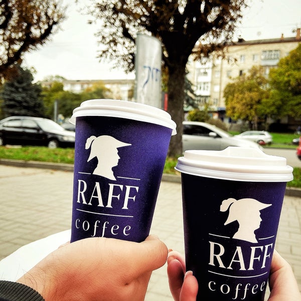 Foto tirada no(a) Caffe &quot;Zavarka&quot; / Кафе &quot;Заварка&quot; por Grigorovici . em 10/29/2020