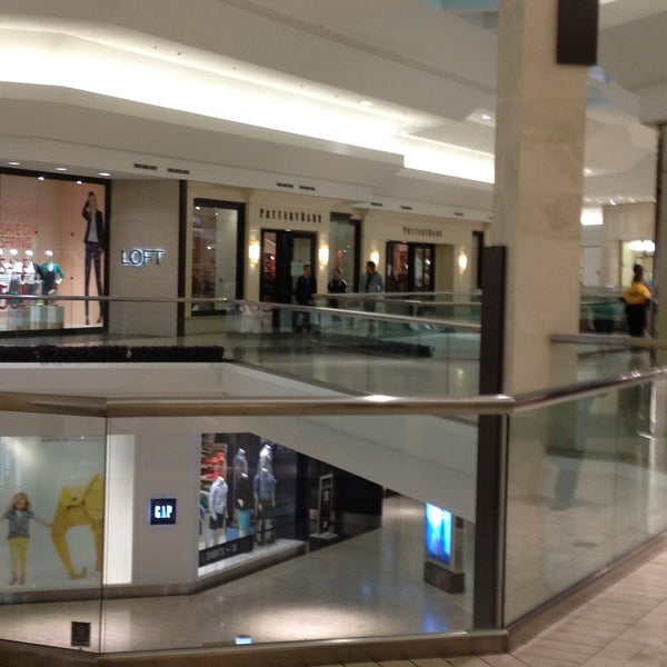 The Mall at Short Hills in New Jersey – Stock Editorial Photo © sainaniritu  #84045512