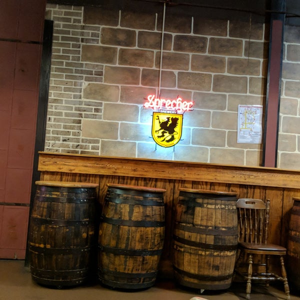1/4/2019 tarihinde Dave V.ziyaretçi tarafından Sprecher Brewery'de çekilen fotoğraf