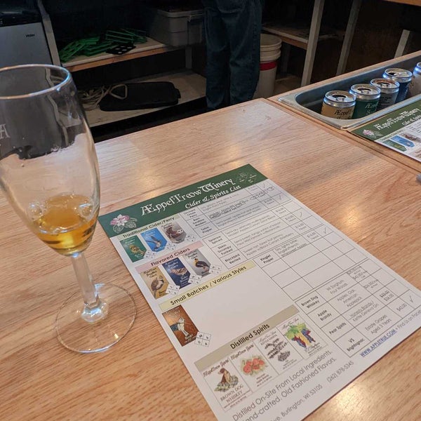 ÆppelTreow Winery & Distillery Winery