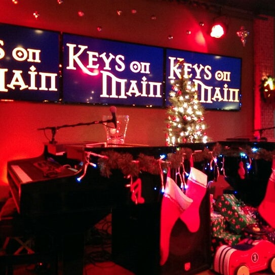 Photo taken at Keys On Main by Jason S. on 12/21/2013