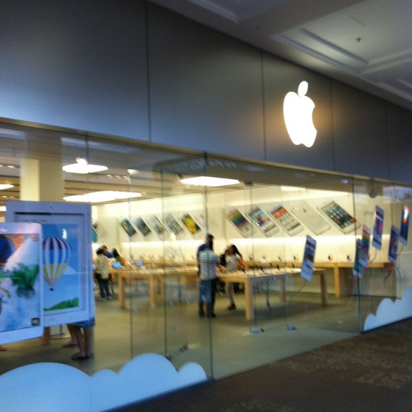 Photos at Apple The Westchester 34 tips