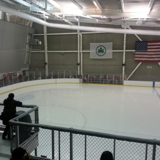 1/12/2013에 Heru M.님이 World Ice Arena에서 찍은 사진