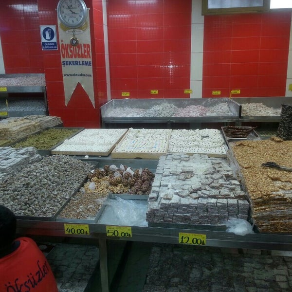 Öksüzler Hatay�da Şekerci Dükkanı