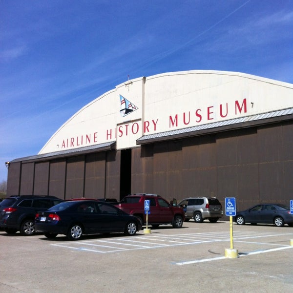 4/2/2013 tarihinde Jaclyn C.ziyaretçi tarafından Airline History Museum'de çekilen fotoğraf