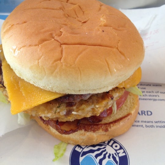 Photo taken at Elevation Burger by Robert T. on 11/13/2012
