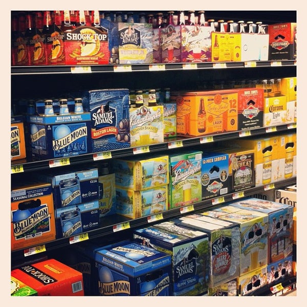 Walmart Neighborhood Market Grocery Store in Bellevue