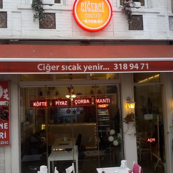 Edirneye gitmeye hiç gerek yok. Istanbul da Edirne cigeri yalnızca Ciğerci Çengelköy de yenir 😊