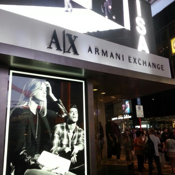armani exchange showroom