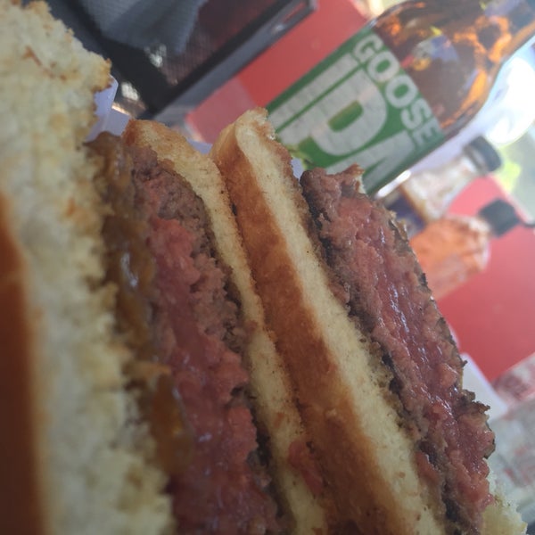 Dry Aged Burger pra vida inteira! ❤️