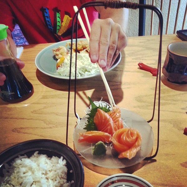 Foto tomada en Hatcho Japanese Cuisine  por Carmen L. el 8/30/2013