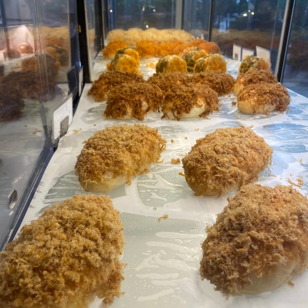 BreadTalk Bakery in Quezon City