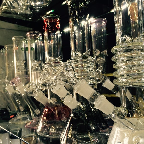 Peace Pipe Smoke Shop Smoke Shop