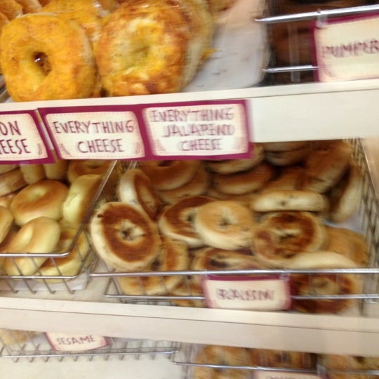 Erleuchten Haufen von western bagel menu Kreuz