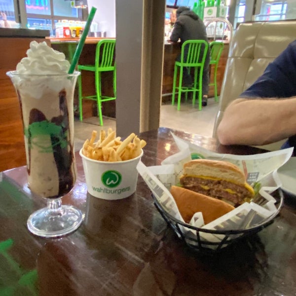 There’s no need to pay $100 for a burger when you’ve got Wahlburgers. So juicy and meaty, fries are crisp but soft inside. Try the truffle fries too! This time I was up for the boozy Irish shake-yum!