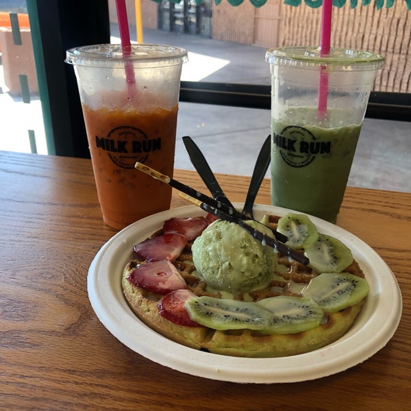 Stopped for the Vietnamese & Matcha milk tea to cool off in the middle of the hot summer. Stayed for the Waffle topped with kiwi, strawberries, matcha ice cream and pocky!