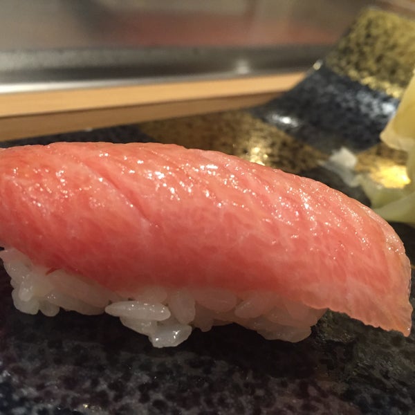 Foto tomada en Shinzo Japanese Cuisine  por M S. el 5/20/2015