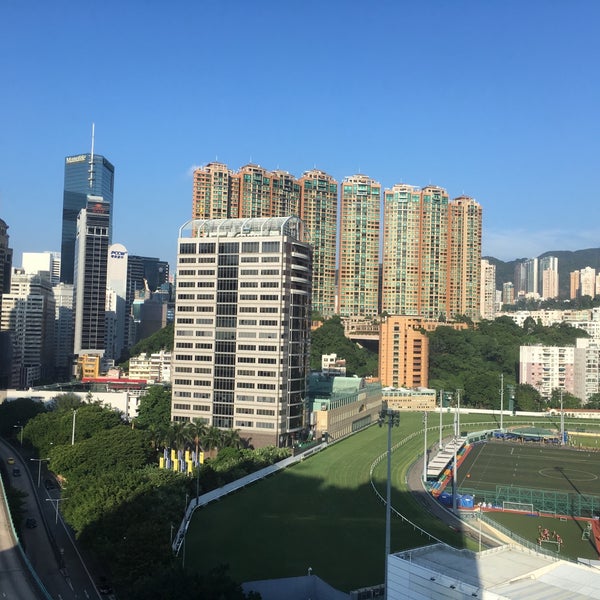รูปภาพถ่ายที่ Dorsett Wanchai, Hong Kong โดย sube p. เมื่อ 9/24/2016