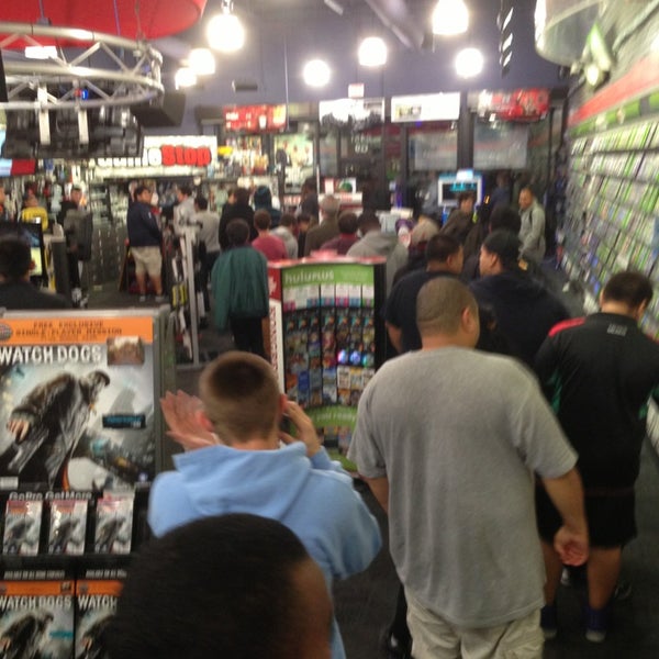 GameStop Montclare Chicago, IL