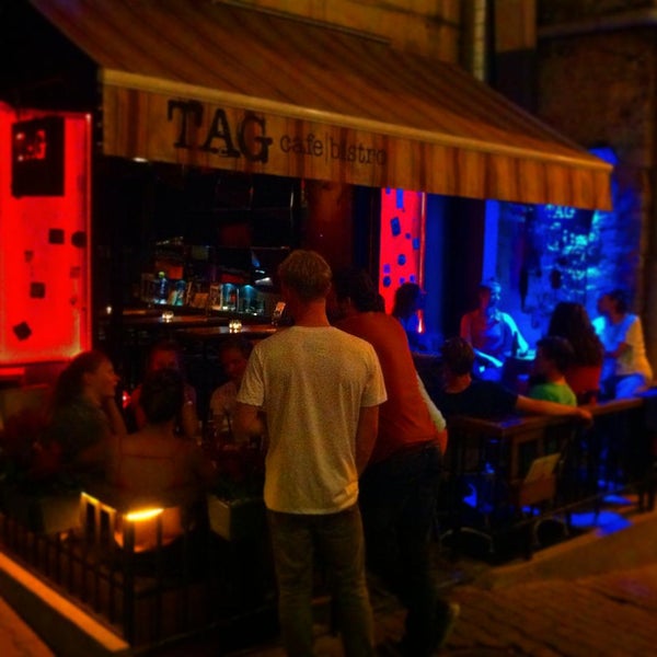 รูปภาพถ่ายที่ Tag Cafe &amp; Bistro Istanbul โดย TAG B. เมื่อ 7/9/2015