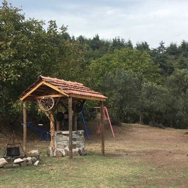 Photo taken at Doğuşlu Binicilik ve Pony Kulübü by Cansu K. on 9/29/2018