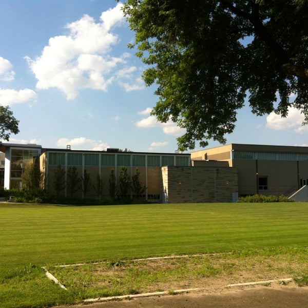 7/15/2013にLe T.がHavergal Collegeで撮った写真