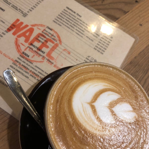 1/20/2018にMaritza C.がWaffle Coffee &amp; Tea Barで撮った写真