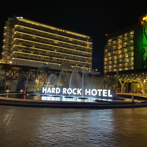 Снимок сделан в Hard Rock Hotel Cancún пользователем Roberto F. 7/14/2021