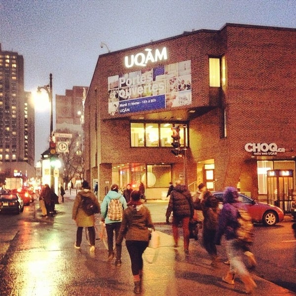 รูปภาพถ่ายที่ UQAM | Université du Québec à Montréal โดย UQAM เมื่อ 1/16/2014