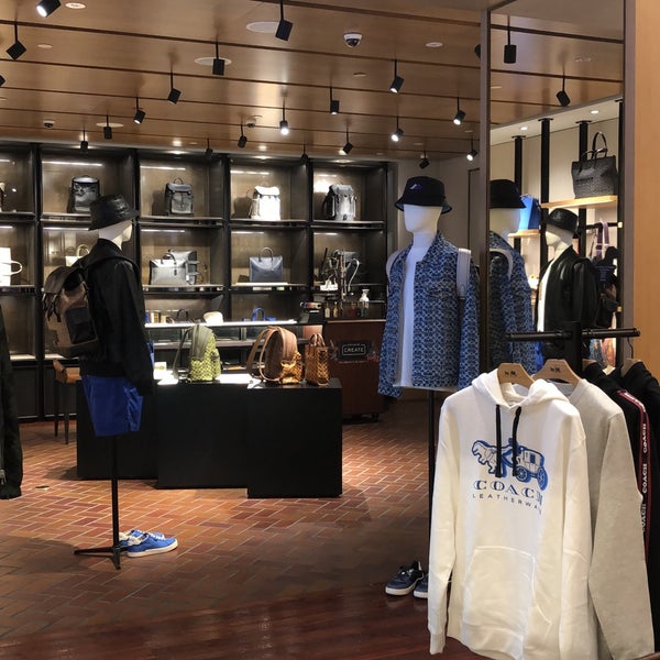 Coach Mens KLCC Kuala Lumpur City Center Kuala Lumpur, Kuala Lumpur