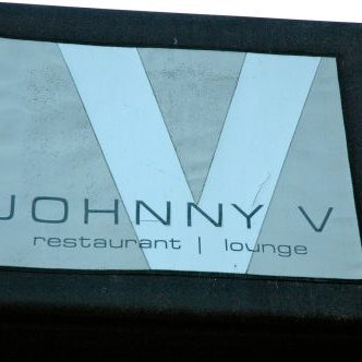Johnny Vinczencz's food is always recognizable by familiar flavors rooted in our country's regional cuisines - just disguised with worldly-wise additions & daring dashes of gastronomic ingenuity.