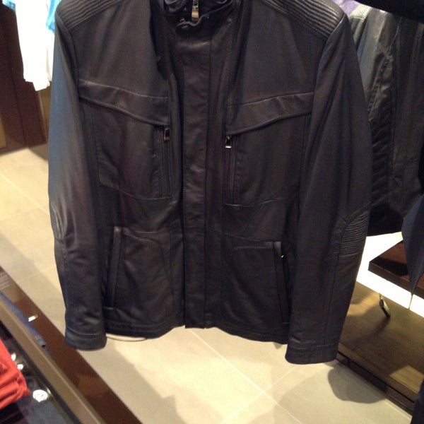 Photos At Americana Manhasset Shopping Mall In Manhasset