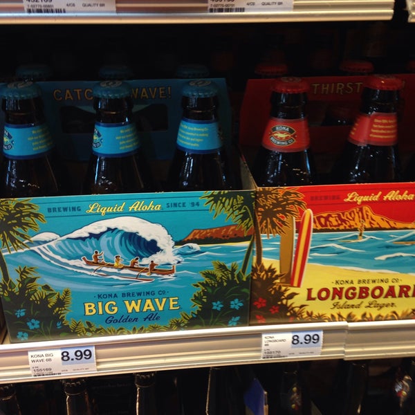 HyVee Wine & Spirits Stonybrook Omaha, NE