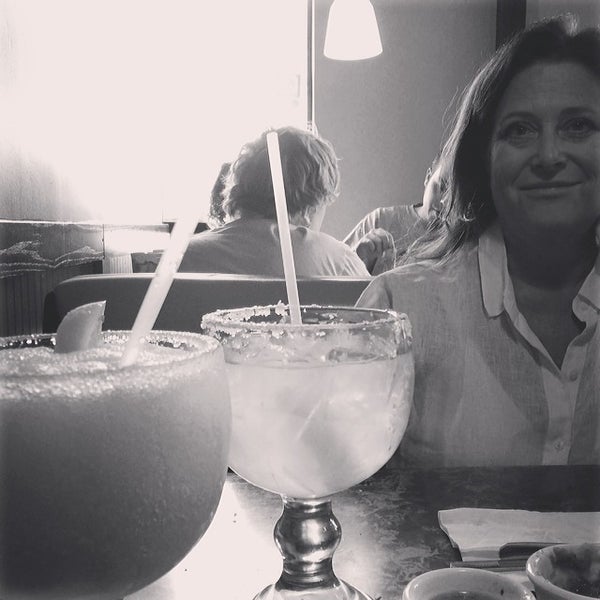2/23/2014にNora A.がMoreno&#39;s Mexican Grillで撮った写真