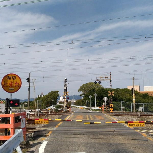 武庫川東踏切 Road 武庫川東踏切 Road