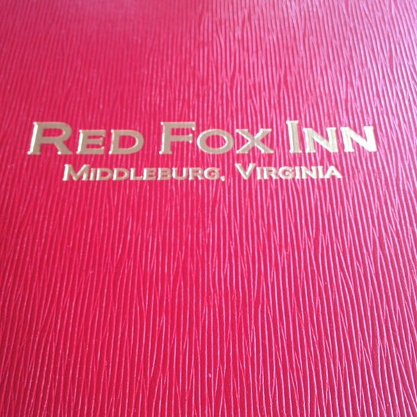 Снимок сделан в The Red Fox Inn &amp; Tavern пользователем Gambrelle 2/16/2013