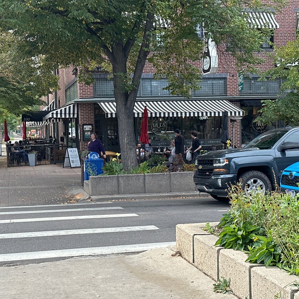 Mugs Coffee Lounge University North 306 W Laurel St