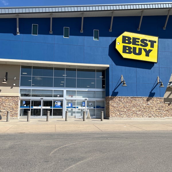 Best Buy Electronics Store in Longmont