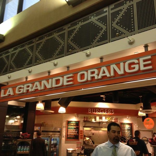Photo taken at La Grande Orange by Glenn on 6/11/2013