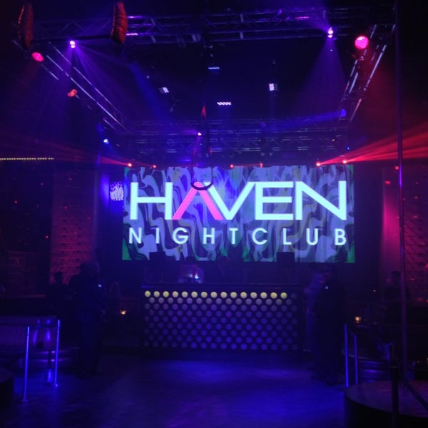 Das Foto wurde bei Haven Nightclub von Alec K. am 5/25/2013 aufgenommen