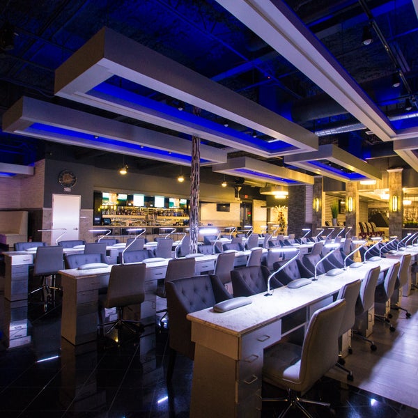 noa nail bar & lounge Nagelstudio in houston